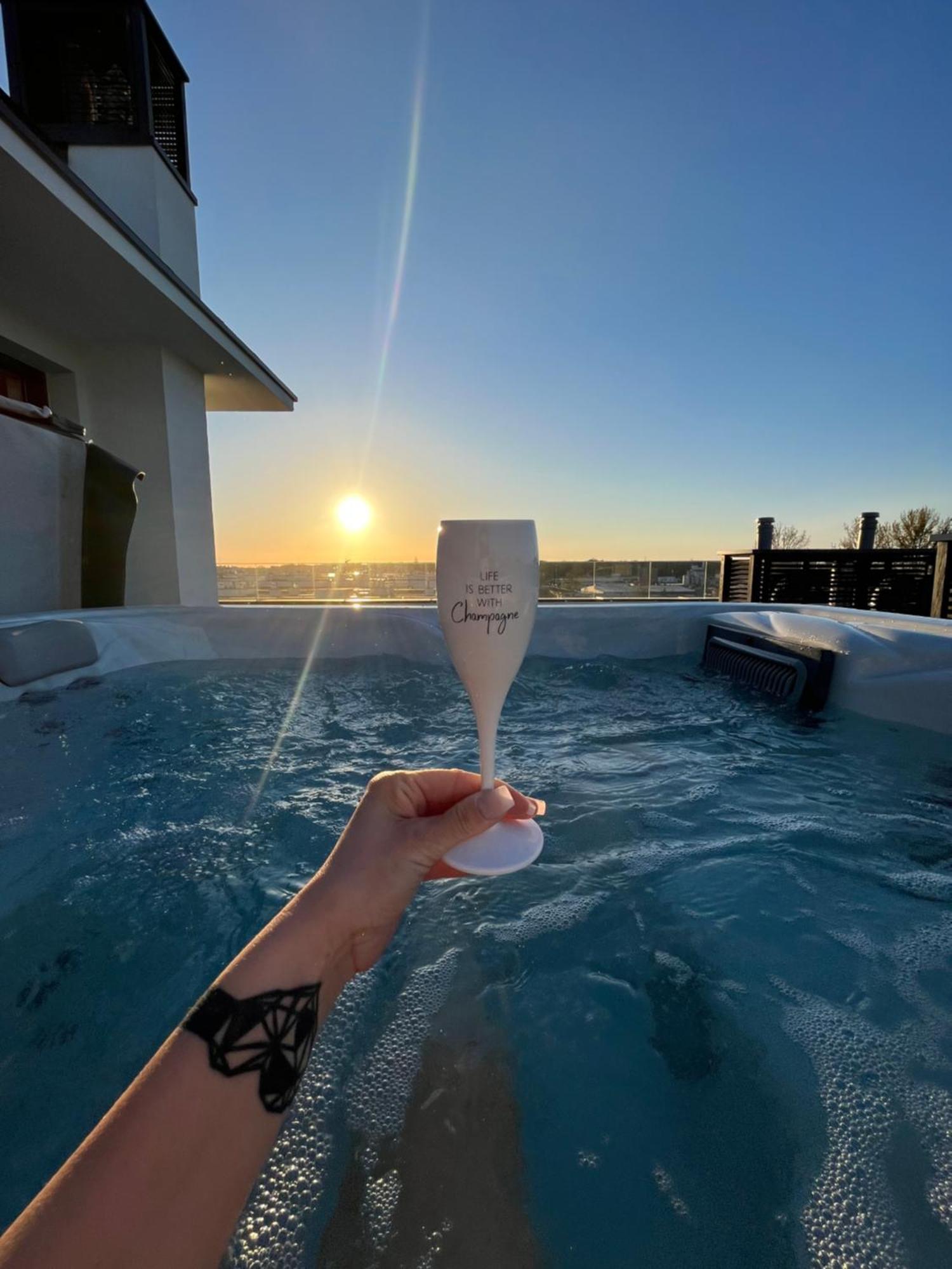 Apartamenty Polanowscy Baltic Marina Residence Z Mini Spa Kołobrzeg Kültér fotó